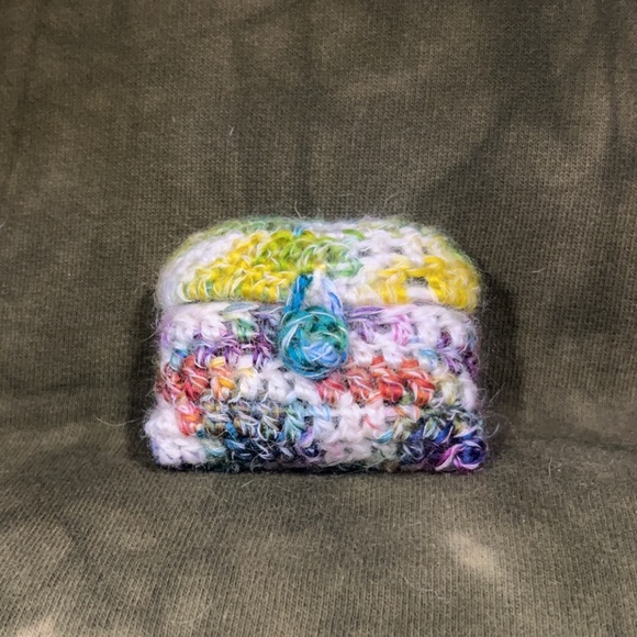 Rainbow Earbuds Case - Picture 5 of 5